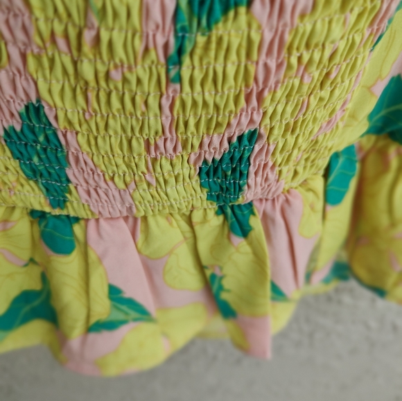 Milk &Honey floral smoked top - Picture 10 of 12